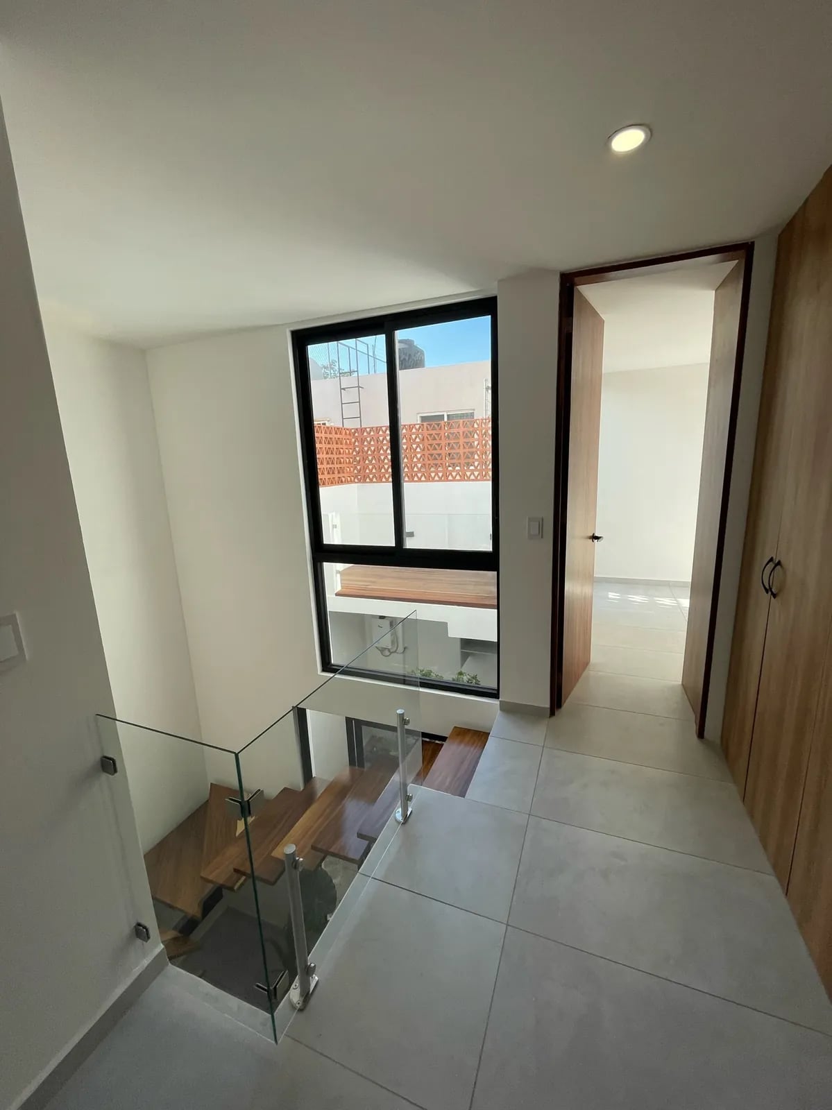 Casa Guadalupe, Detalles finales: después